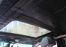 Какой клей использовать для перетяжки потолка автомобиля - Автомобильный портал AutoMotoGid