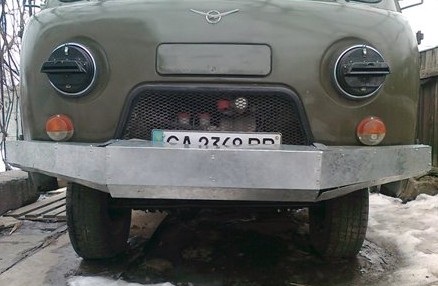 Силовой бампер на УАЗ 469