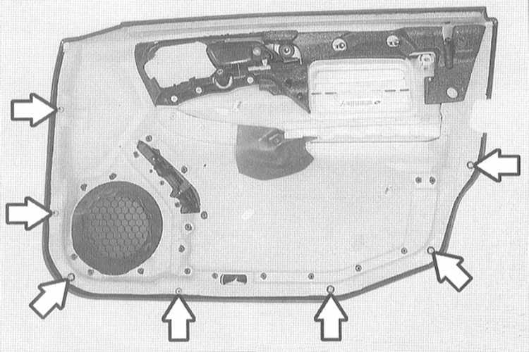 Не закрывается дверь мерседес w203