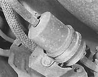  Проверка уровня масла в механической коробке передач Opel Kadett E