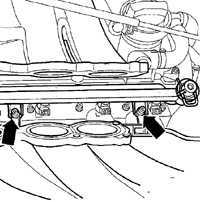  Снятие и установка топливной магистрали и форсунок Volkswagen Golf IV