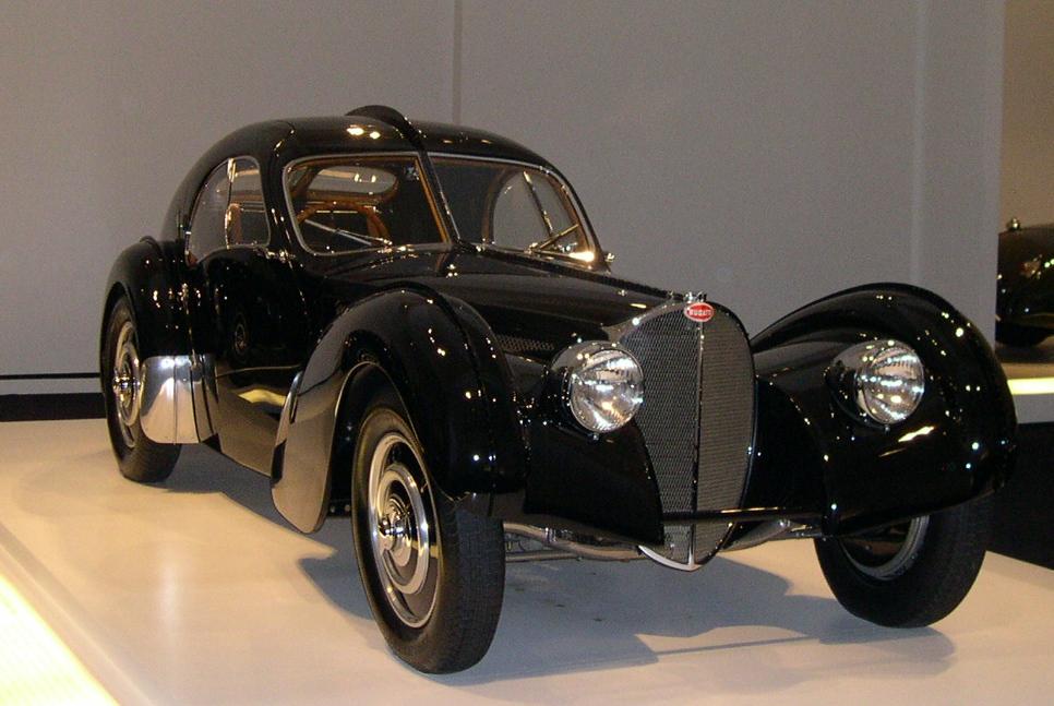 Этапы развития Bugatti